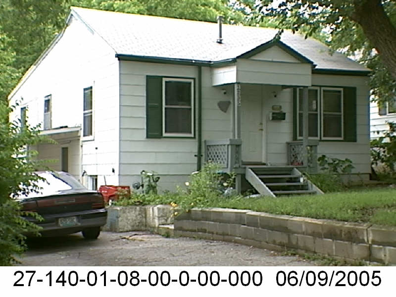 1235 S Claremont Ave  