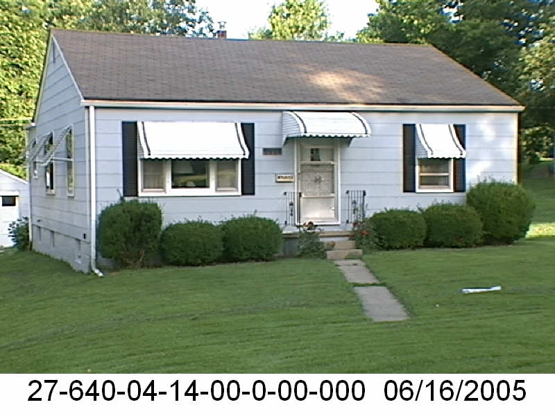 2326 S Claremont Ave  