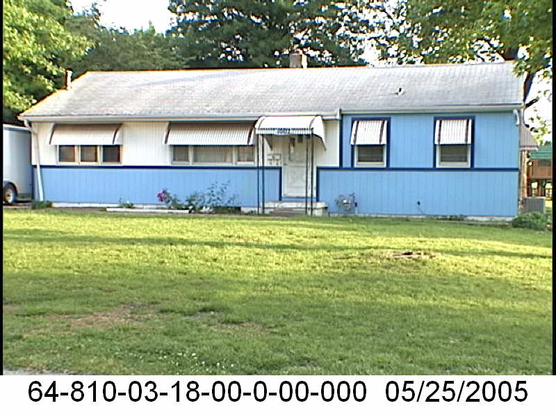 1002 SKYLINE DR  