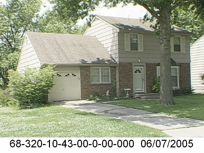 13300 PARK Hls DR  
